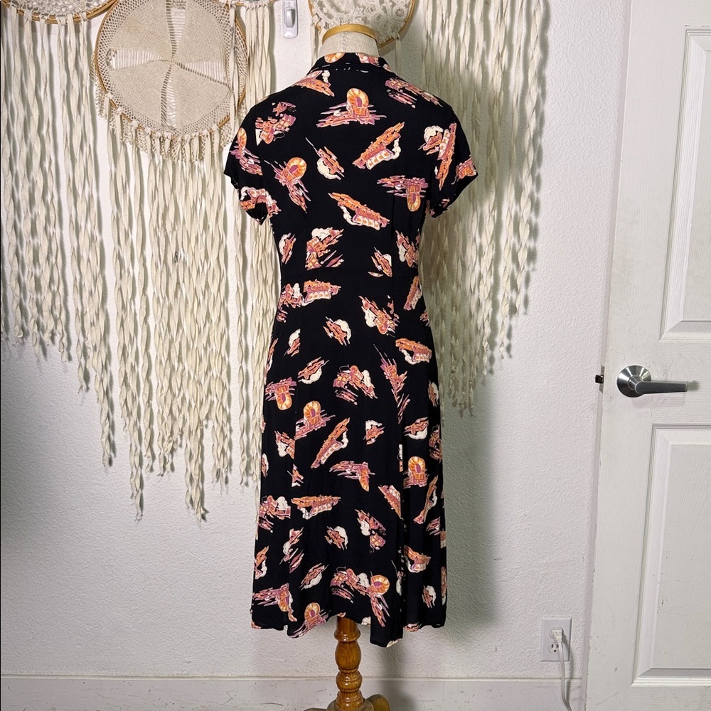 Loco Lindo Vintage Inspired Western Covered Wagon Print Dress XS/S - Picture 6 of 10